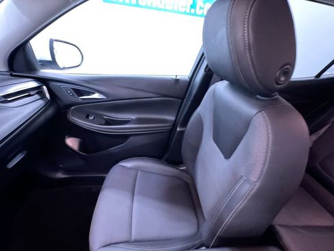 Used 2025 Buick Encore GX Preferred image 33