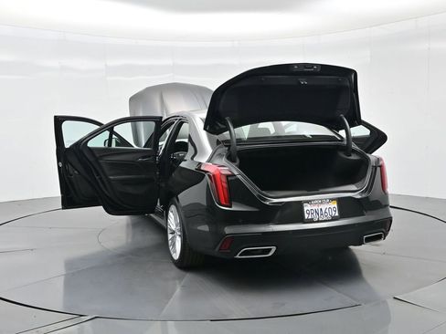 Used 2025 Cadillac CT4 Premium Luxury image 39