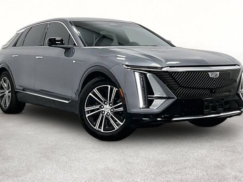Used 2023 Cadillac Lyriq 2WD image 1