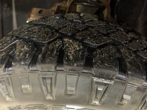 Used 2010 GMC Sierra 1500 SLT w/ All-Terrain Package image 33