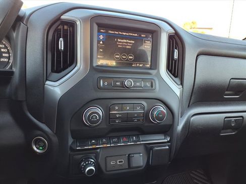 Used 2022 Chevrolet Silverado 1500 Custom w/ LPO, Dark Essentials Package image 27