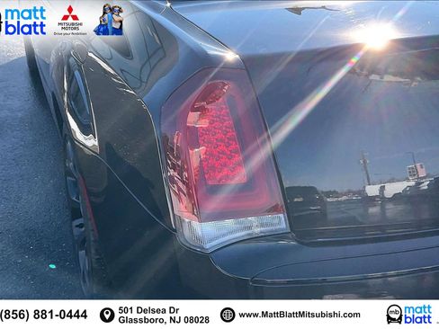 Used 2019 Chrysler 300 Touring w/ Sport Appearance Package image 30