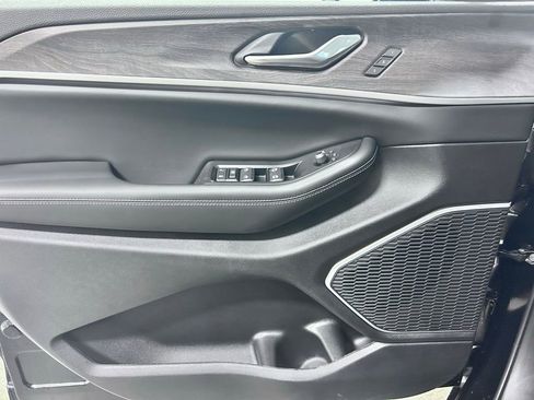 New 2026 Jeep Grand Cherokee Limited AWD/4WD image 4