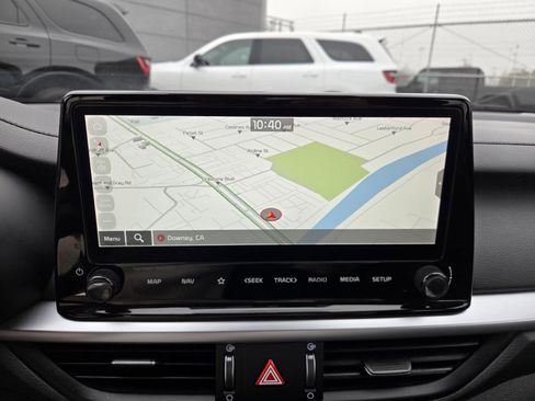 Used 2024 Kia Forte GT-Line w/ GT-Line Premium Package image 7