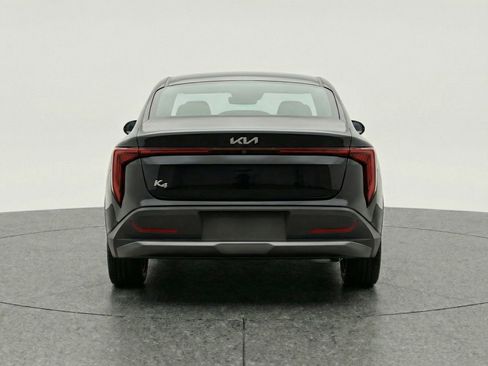 Used 2025 Kia K4 FWD image 7