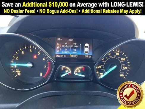 Used 2017 Ford Escape SE w/ Equipment Group 201A image 19