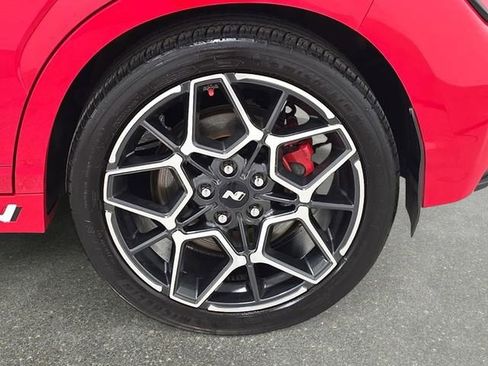 Used 2022 Hyundai Kona N w/ Cargo Package FWD image 31