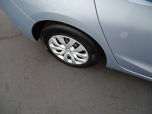 Used 2017 Chevrolet Cruze LS image 33