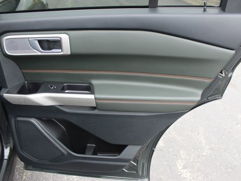 Used 2023 Ford Explorer Timberline w/ Timberline Technology Package AWD/4WD image 15