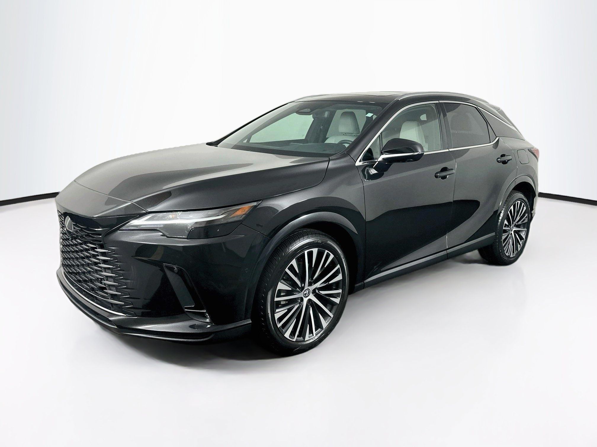Used 2024 Lexus RX 350 Premium Plus w/ Convenience Package FWD image 3