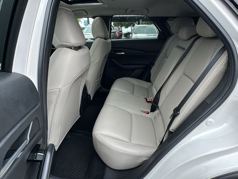 Certified 2025 MAZDA CX-30 AWD 2.5 S w/ Preferred Package image 16