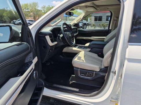 Certified 2023 Ford Expedition Max Platinum AWD/4WD image 11
