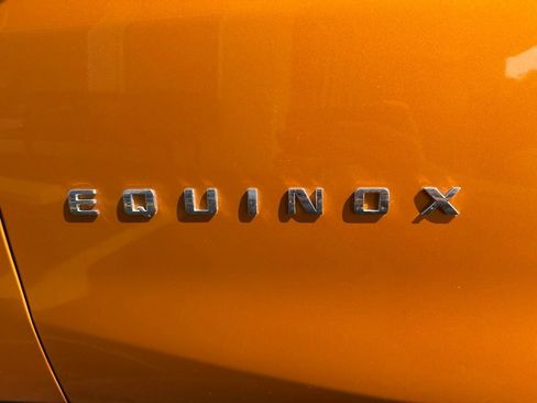 Used 2018 Chevrolet Equinox LS FWD image 11