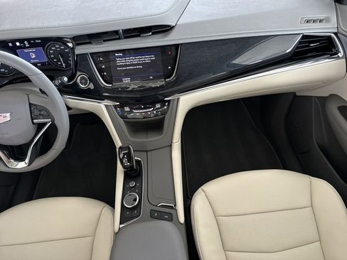 New 2025 Cadillac XT6 Premium Luxury w/ Technology Package image 18