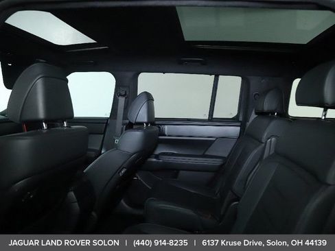 Used 2025 Hyundai Santa Fe Calligraphy AWD/4WD image 19