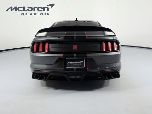 Used 2020 Ford Mustang Shelby GT350R w/ GT350R Equipment Group 920A RWD image 6