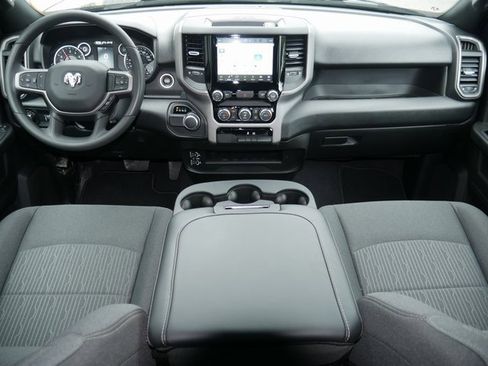 Used 2024 RAM 2500 Tradesman w/ Chrome Appearance Group image 7