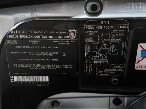 Used 2003 Porsche 911 Carrera RWD image 20
