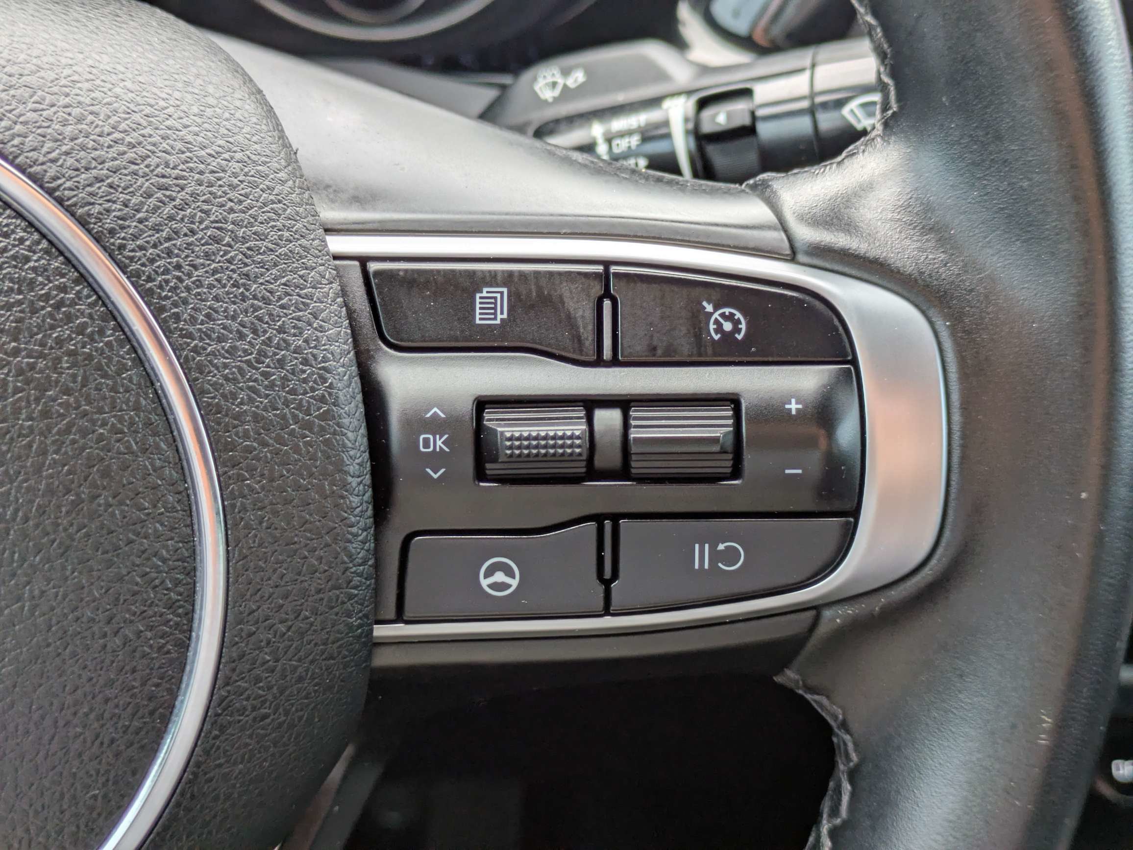 Certified 2022 Kia K5 GT-Line FWD image 24