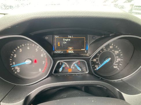 Used 2018 Ford Focus SE FWD image 19