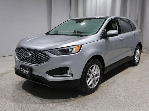 Used 2023 Ford Edge SEL w/ Convenience Package image 6