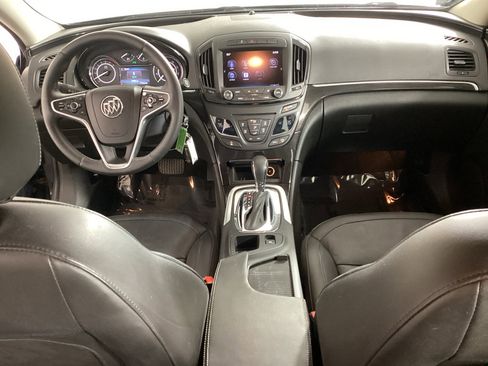 Used 2014 Buick Regal image 16