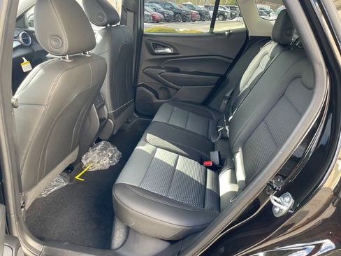 New 2026 Chevrolet Trax LT image 16