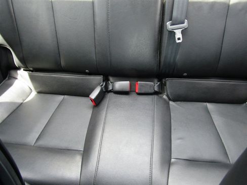 Used 2012 Nissan Altima 3.5 SR w/ Technology Pkg FWD image 19