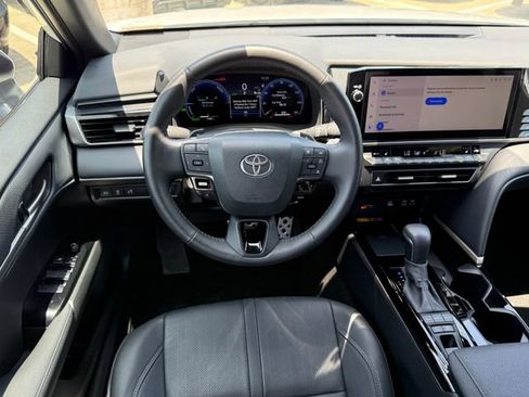 Used 2025 Toyota Camry XSE FWD image 22