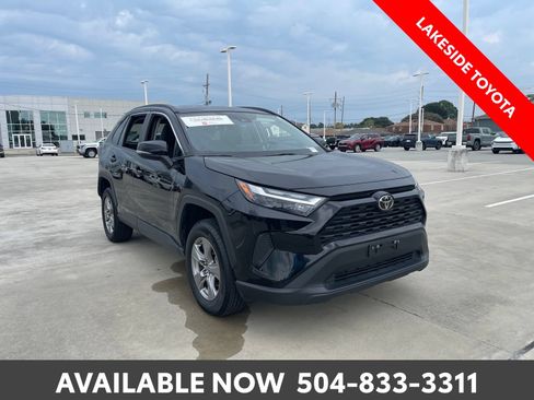 Certified 2025 Toyota RAV4 XLE FWD image 8