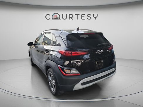 Used 2023 Hyundai Kona SEL w/ Cargo Package FWD image 7