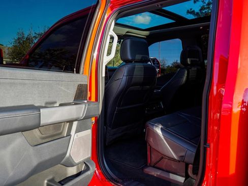 Used 2023 Ford F450 Lariat w/ FX4 Off-Road Package image 93