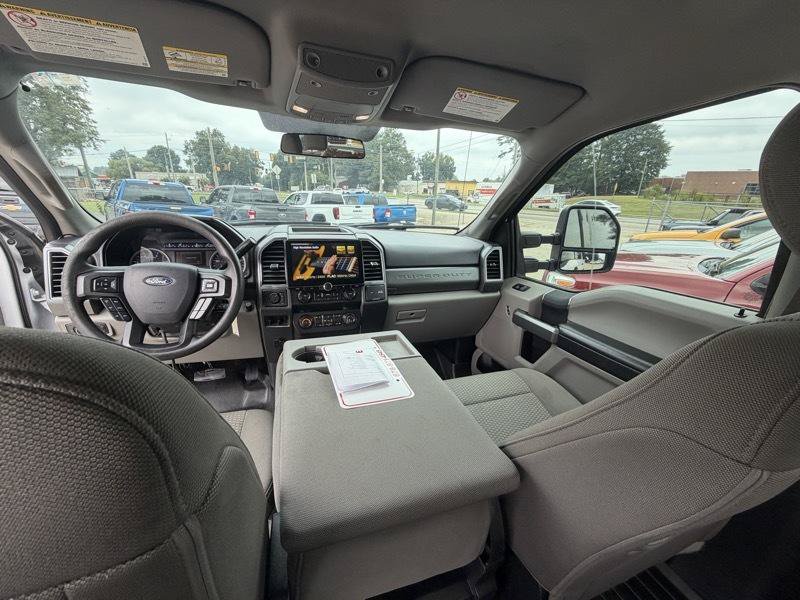 Used 2019 Ford F250 XLT w/ Snow Plow Prep Package AWD/4WD image 16