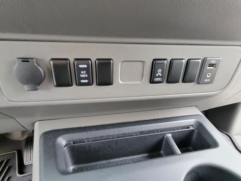 Used 2020 Nissan NV 2500 SV w/ Navigation Package RWD image 20