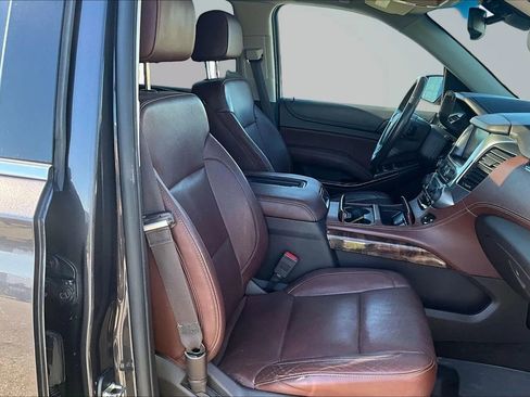 Used 2015 Chevrolet Suburban LTZ AWD/4WD image 36