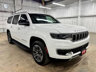 Used 2024 Jeep Wagoneer L Series II w/ Flexible Seating Group