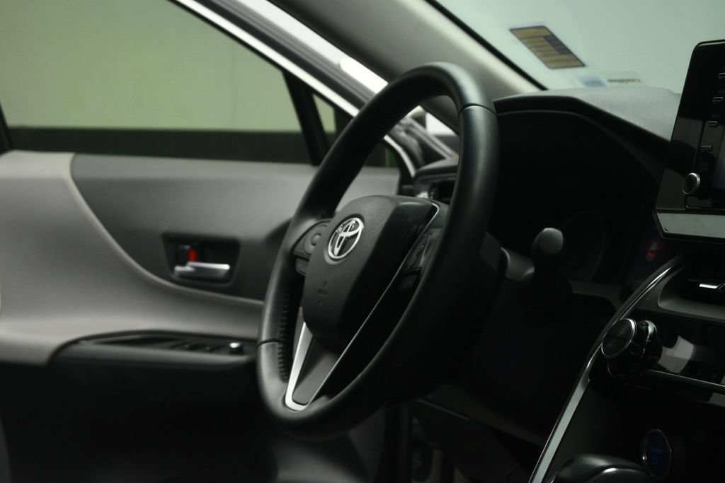 Used 2022 Toyota Venza LE AWD/4WD image 55