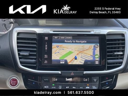 Used 2017 Honda Accord EX-L image 20