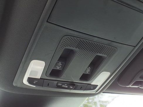 Certified 2025 Honda Pilot TrailSport image 21