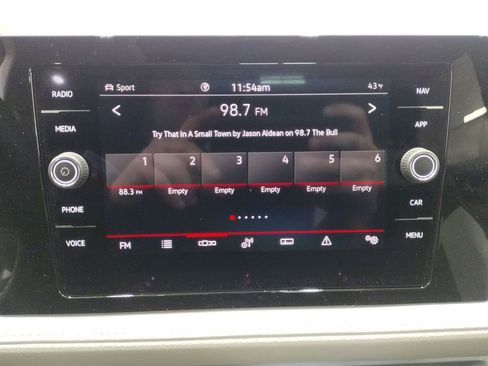 New 2025 Volkswagen Taos SEL image 26