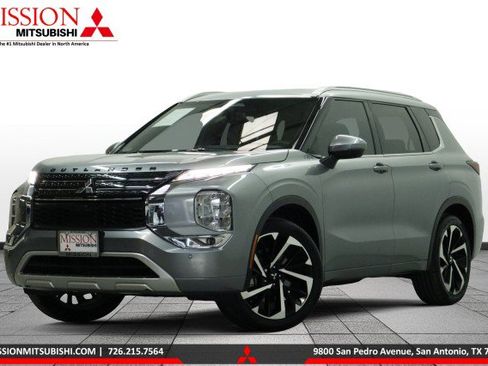 Used 2022 Mitsubishi Outlander SEL FWD image 1