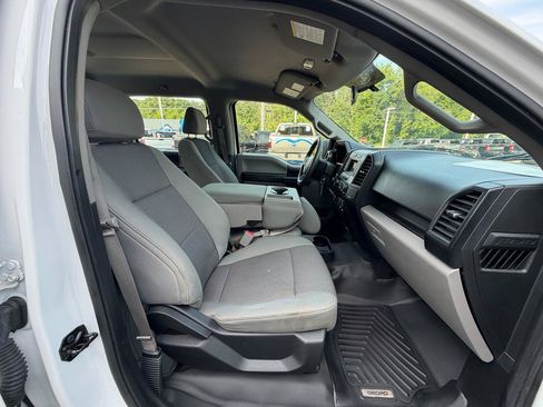 Used 2016 Ford F150 XL w/ Equipment Group 101A Mid AWD/4WD image 29