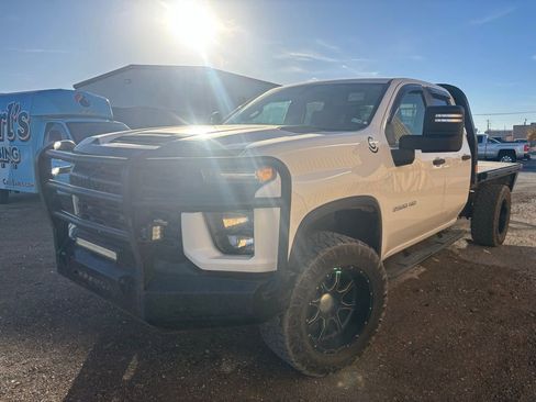 Used 2020 Chevrolet Silverado 2500 W/T w/ WT Convenience Package image 3