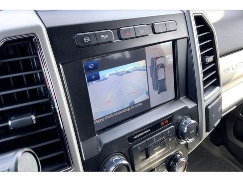 Used 2021 Ford F350 Lariat w/ Lariat Ultimate Package AWD/4WD image 23