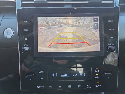 Used 2022 Hyundai Santa Cruz SEL Premium image 23