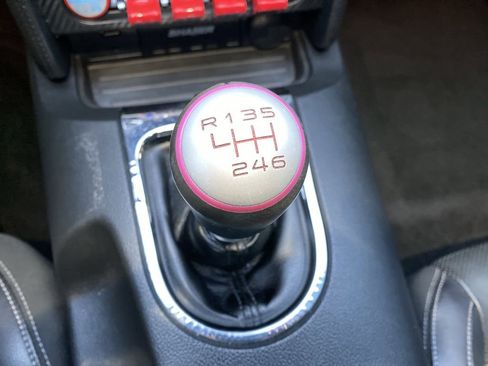 Used 2016 Ford Mustang GT Premium image 26