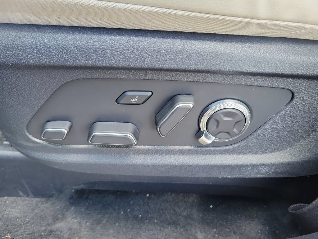 Used 2024 Hyundai Palisade Calligraphy AWD/4WD image 21