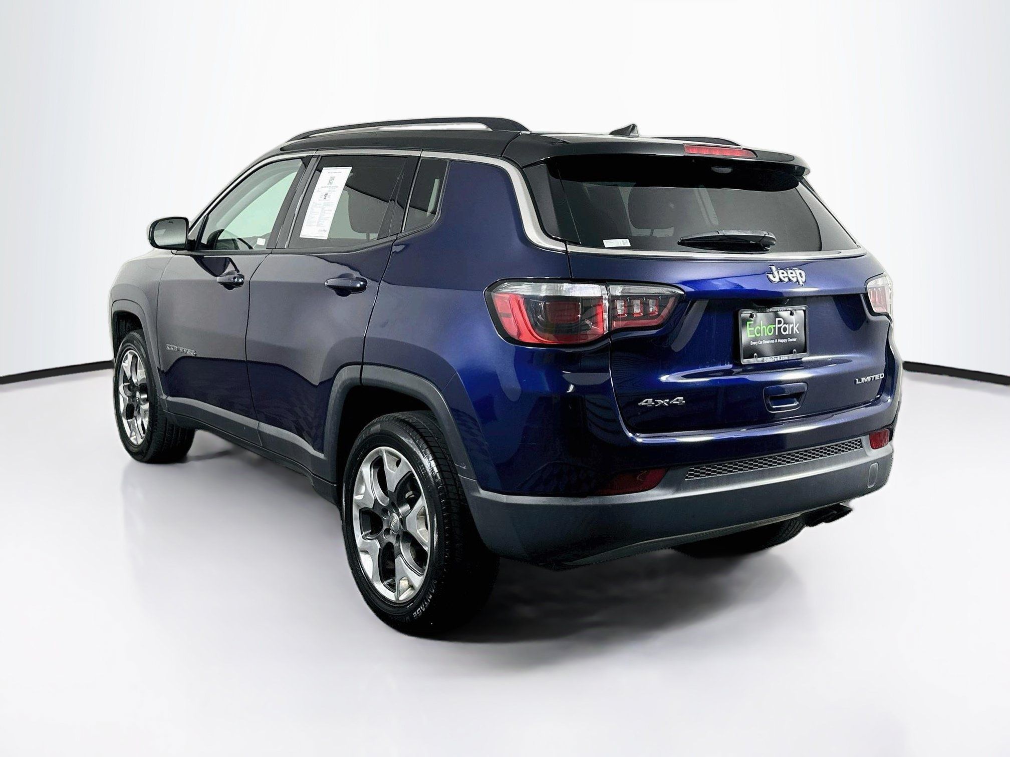 Used 2018 Jeep Compass Limited AWD/4WD image 5