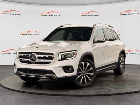 Used 2021 Mercedes-Benz GLB 250 4MATIC image 1