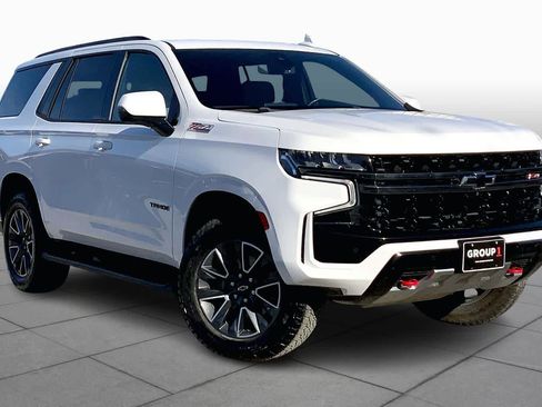 Used 2021 Chevrolet Tahoe Z71 w/ Z71 Signature Package image 2